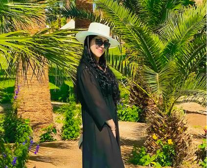 Friends & Romance - Marcelline_