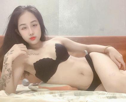 Girl Alone - NakiBabySilk