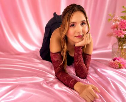 Girl Alone - ZoeCollins02