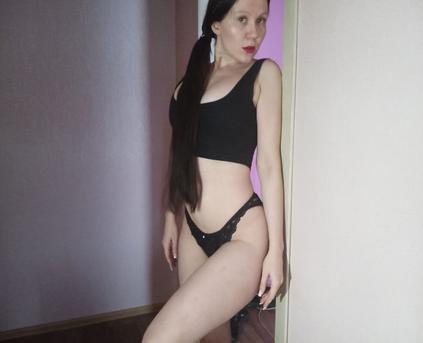 Shy Girl Alone - rittasweetrose