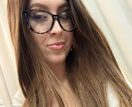 Shy Girl Alone - RyosTease