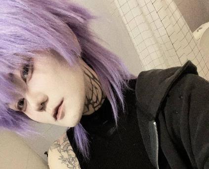 Girl Alone - GothXXXRaven