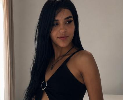Girl Alone - Ivy_Carter