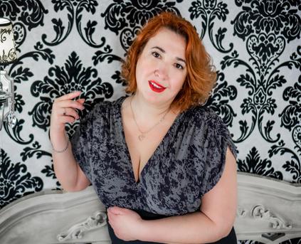 Friends & Romance - LadyMature