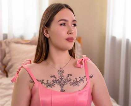 Shy Girl Alone - CarolinaSterling