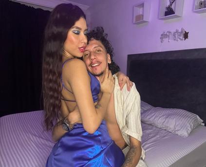 Girl and Guy (Couples) - AxelAndArielle