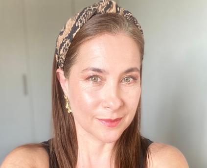 Friends & Romance - LeahMariana