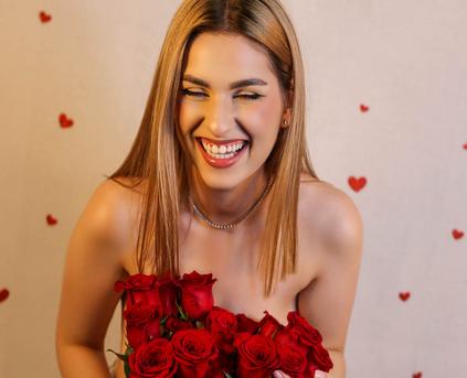 Girl Alone - AnnieSkye