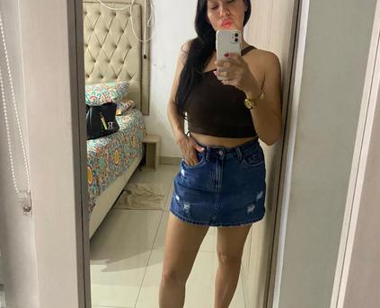 Friends & Romance - FresitaPaisa