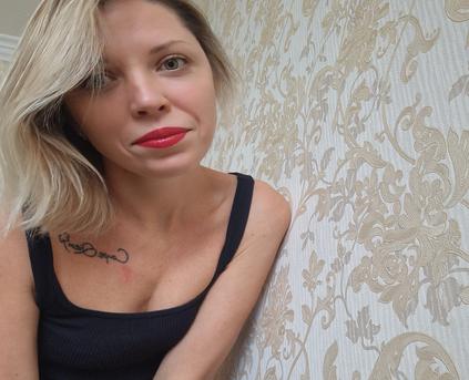 Friends & Romance - VelvetLove287