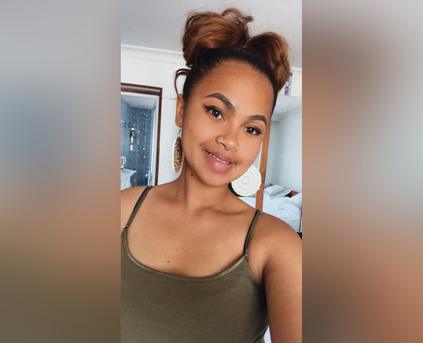 Shy Girl Alone - Jarevava