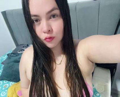 Girl Alone - Stefy_Rangel