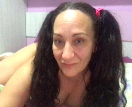 Girl Alone - paulamary123