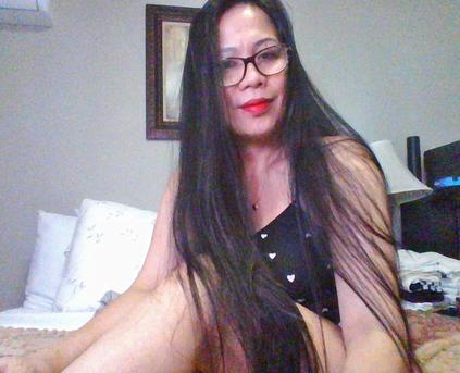 Shy Girl Alone - SexyBabe526