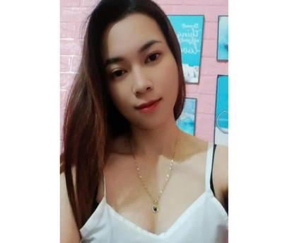 Girl Alone - XuxiloveBig