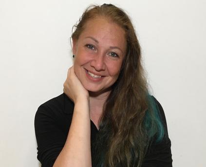 Girl Alone - irenasmile777