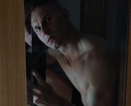Guy Alone (Gay) - Beendoorguessman