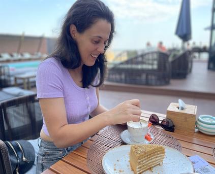 Girl Alone - Secretlady4U