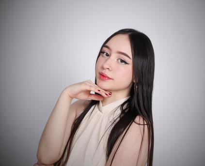 Girl Alone - SweetChloe1