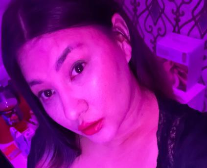 Girl Alone - Sakyra375