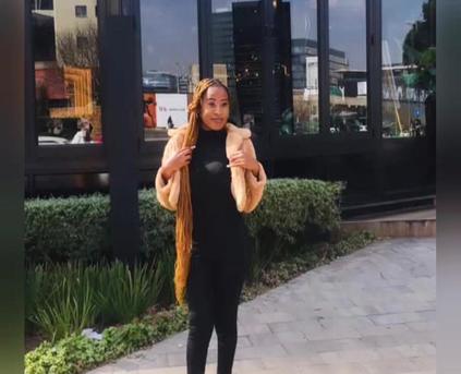 Girl Alone - Chocolatxehoney