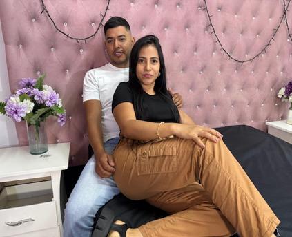 Girl and Guy (Couples) - KarlyAndGeorge977