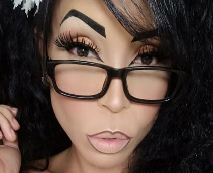 Girl Alone - SierraMendez