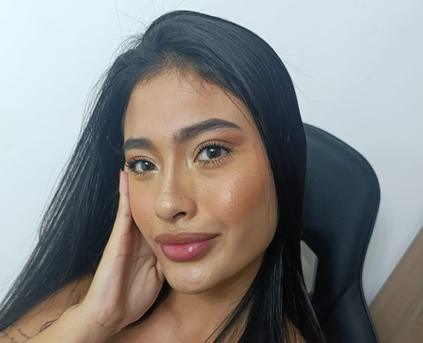 Girl Alone - miathopsom1