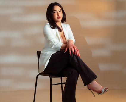 Girl Alone - SophiaIbarra