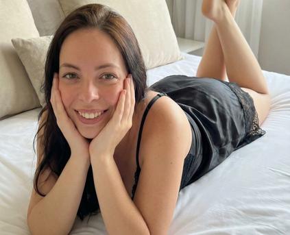 Shy Girl Alone - ChocolateGirl777