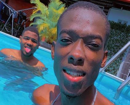 Guy on Guy - Biekosenkont