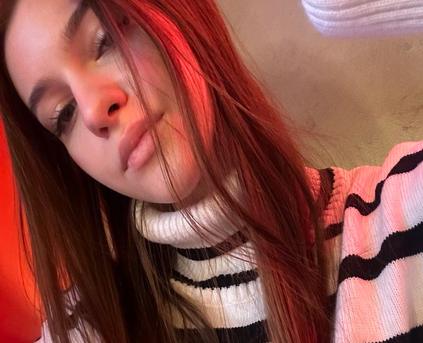 Shy Girl Alone - CocoFrayMayGreen