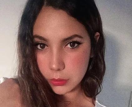 Girl Alone - Sammy_Foster