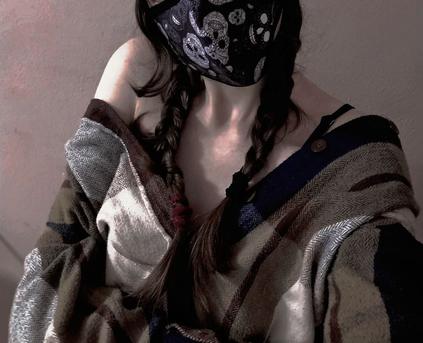 Shy Girl Alone - Licia_Del_Toro