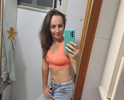 Shy Girl Alone - MaLva03220