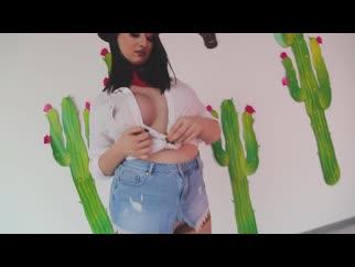 Live Sex - Video - AngelaDevilis